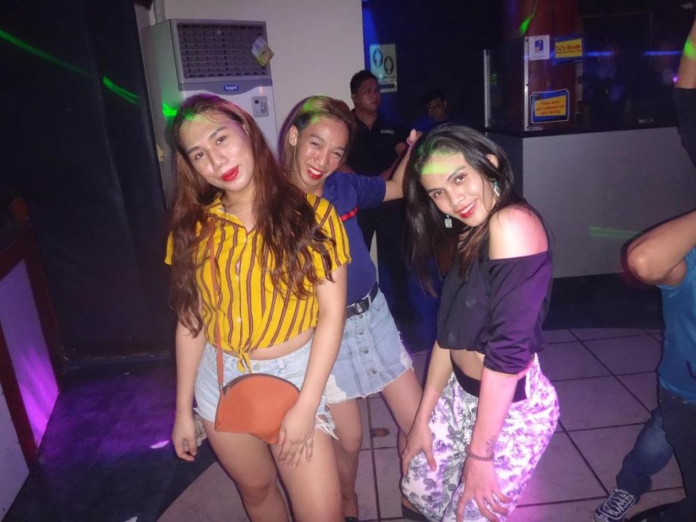 nightout5.thumb.jpg.776c8a2bae1717f039ff9ab8ce11b6e7.jpg