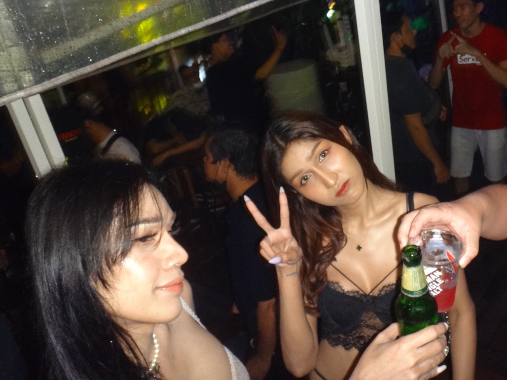khaosan08.jpg.96bab0f157c543ef55467e5d75ef8e4c.jpg