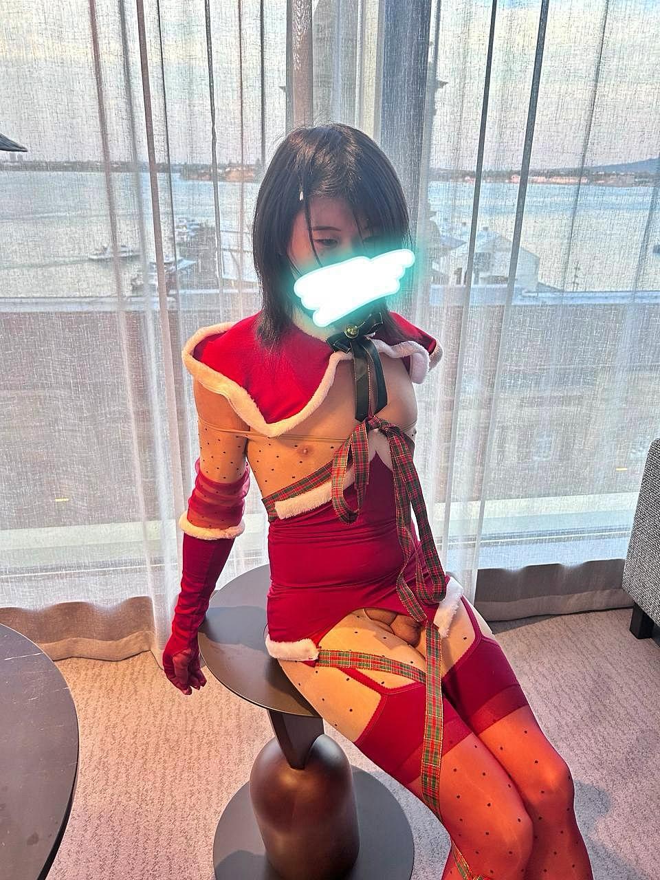 Santa2b.jpg.862814687930c6e45a6fb985cddbfdec.jpg